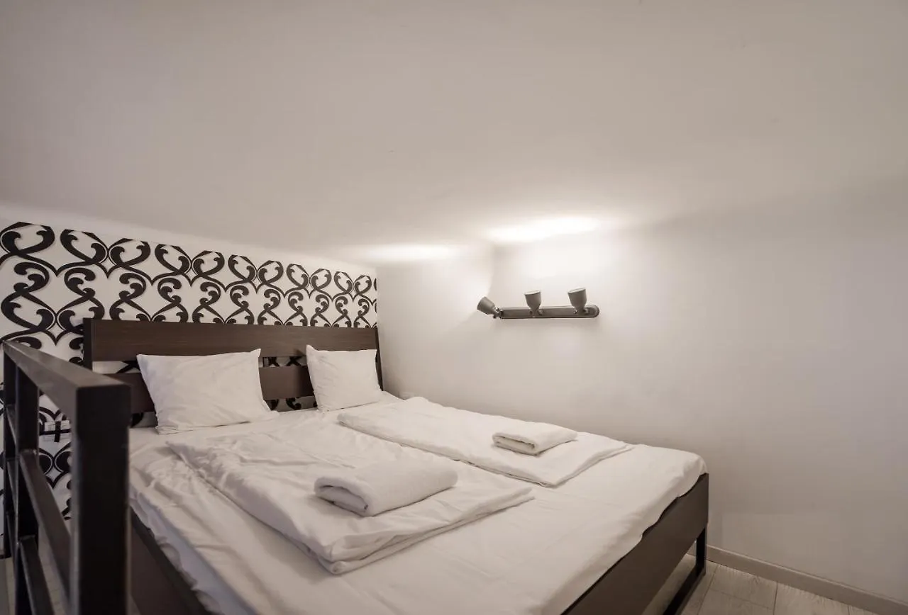 Bpr Robinia Downtown Apartment Budapest 0*,  Hungary