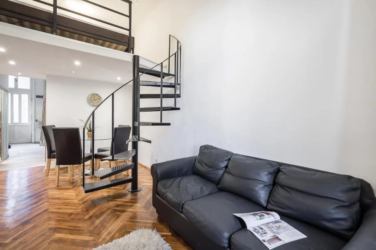 Bpr Robinia Downtown Apartment Budapest